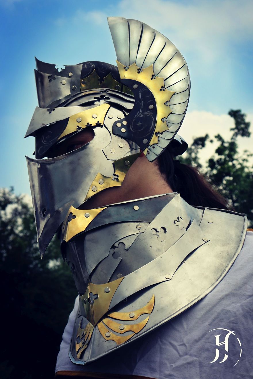 I Make Fantasy Armour And Accessories. Here Is My Story