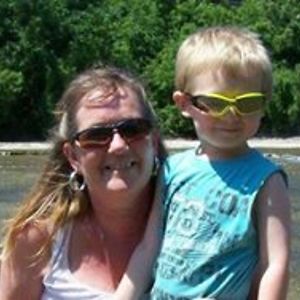 hollydeighton1962 avatar