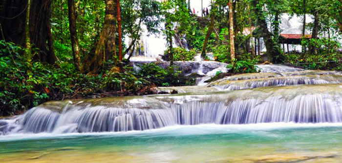 Central Sulawesi: Saluopa Waterfall
