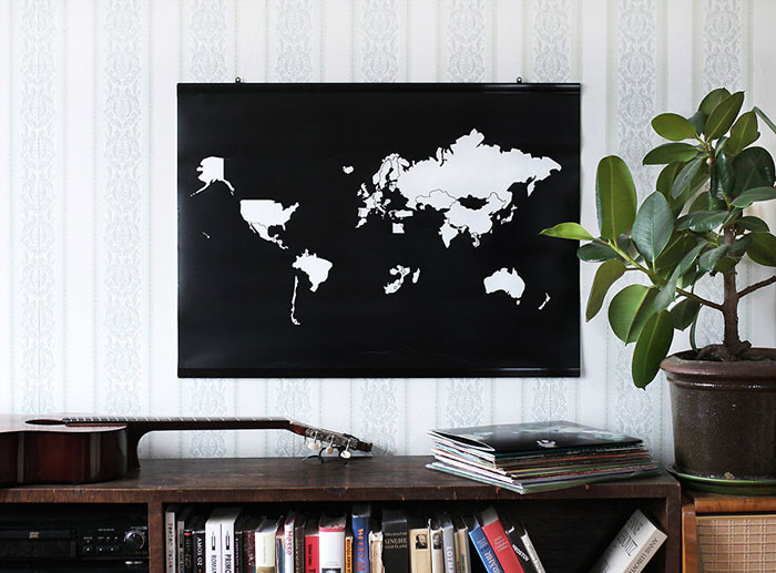 Minimalist World Map Helps Keep Track Of Countries You’ve Visited