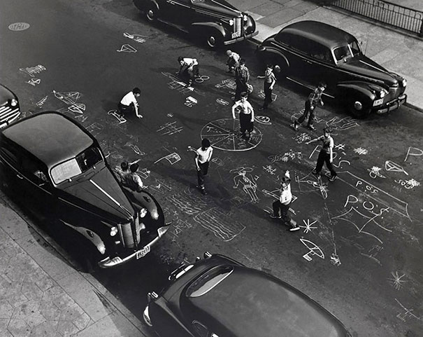 Chalk Games, Prospect Place, Brooklyn, 1950