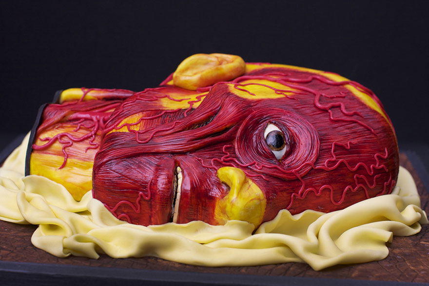 Creepy Realistic Cake Art By Annabel de Vetten
