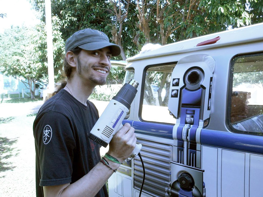 DIY 'Star Wars' Vehicle Wrap Turns Old VW Camper Into R2-D2