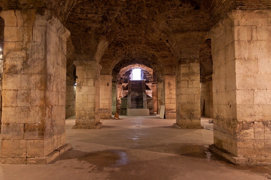 Underground Passageways In Meereen: Basements Of Diocletian's Palace, Split, Croatia