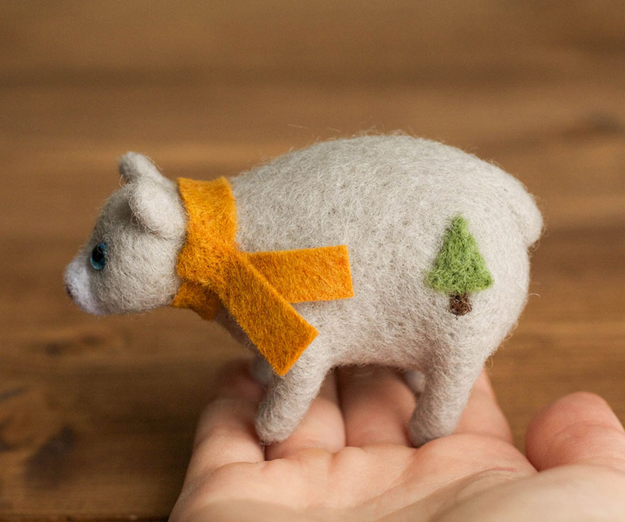 Fiber Into Form: I Felt Realistic Animals From Wool