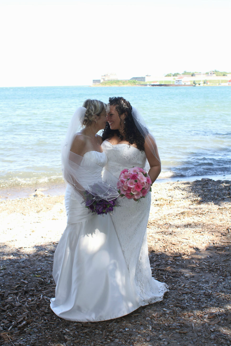 My Beautiful Wife And I On Our Wedding Day - Niagra-on-the-lake, Canada, 2011