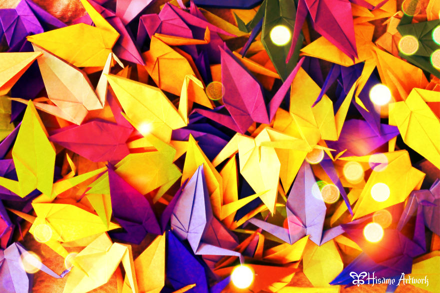 Senbazuru: 1,000 Origami Cranes