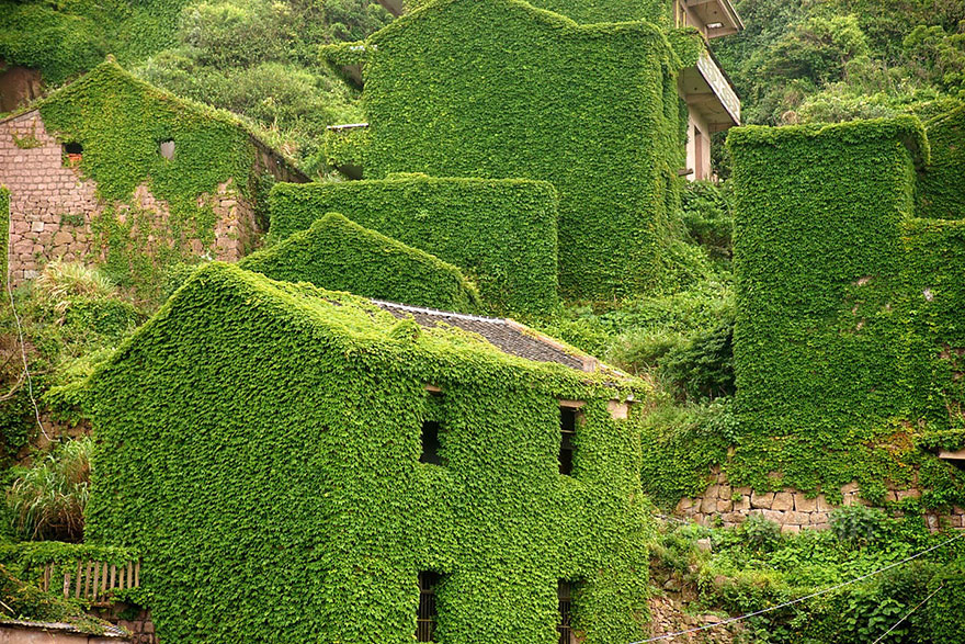 Abandoned Chinese Fishing Village Being Swallowed By Nature