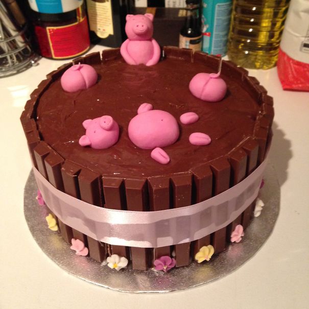 The Pigs In The Mud Cake I Made For Mil's Birthday