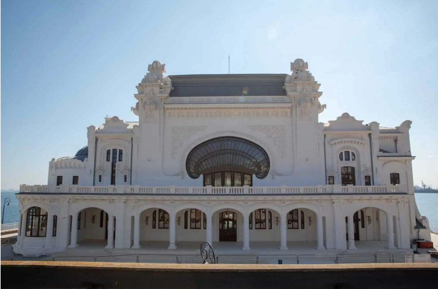 This Abandoned Casino Which Was Once The Most Magnificent Building In Romania Is Renovated
