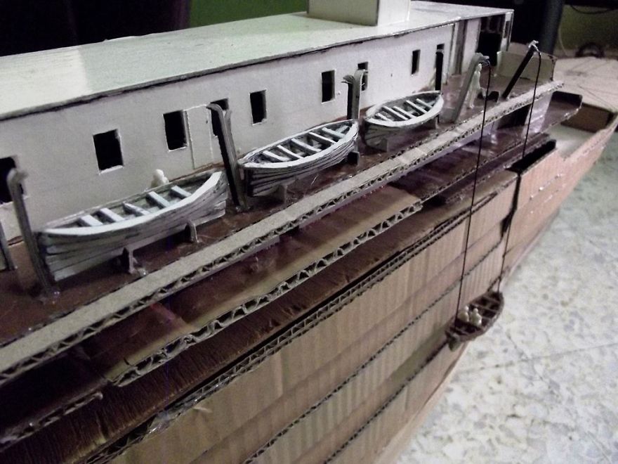 Architecture Student Creates Model Of Titanic Using Recycled Cardboard