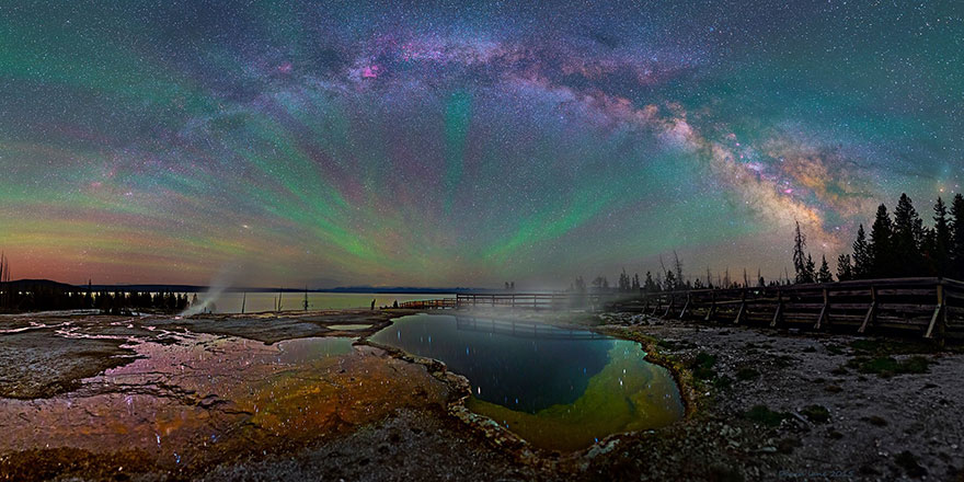 colorful-milky-way-photographs-yellowstone-park-2