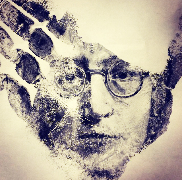 School Teacher Paints Realistic Portraits On His Hand And Stamps Them On Paper