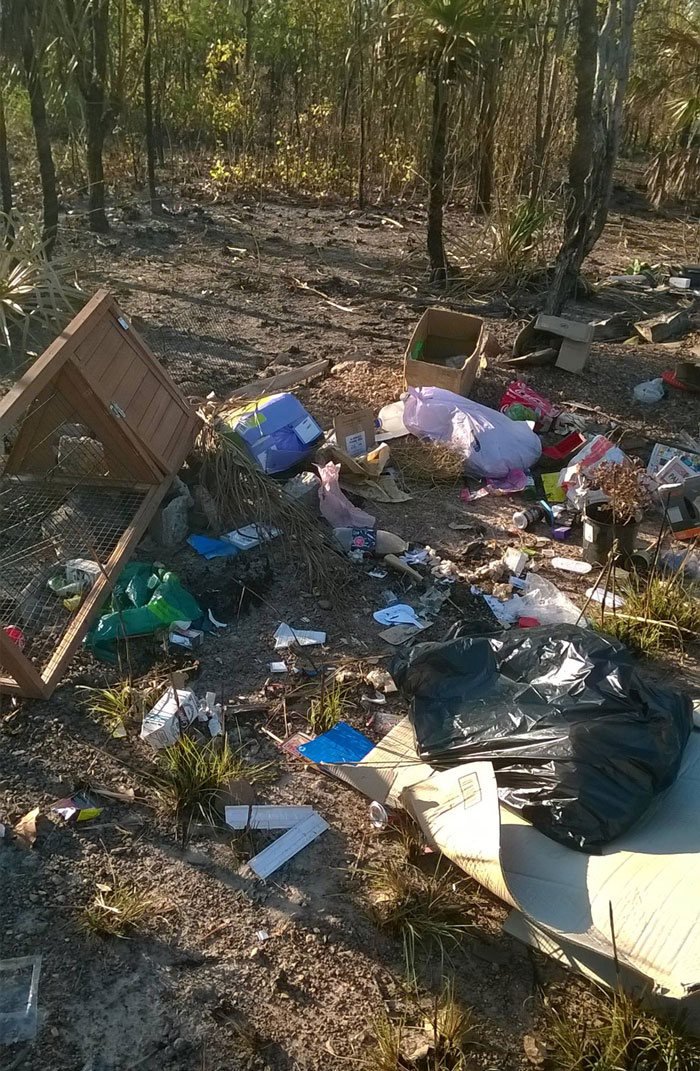 illegal-dump-garbage-front-yard-frederick-tomlinson-queensland-australia-6