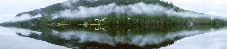 Foggy Skjeppsjøen Lake