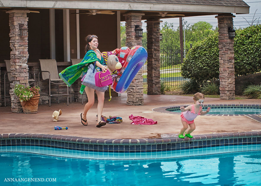 "mom Life" Photo Series Shows The Reality Of Parenting A Toddler