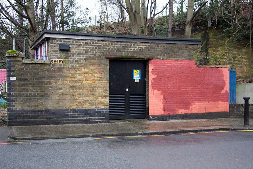 red-wall-graffiti-experiment-london-mobstr-curious-frontier-26