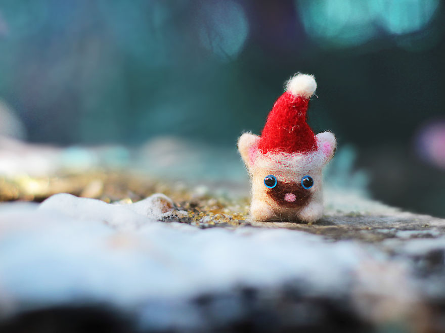 It's Never Too Early To Think About Christmas, So I Made Tiny Woolen Kittens