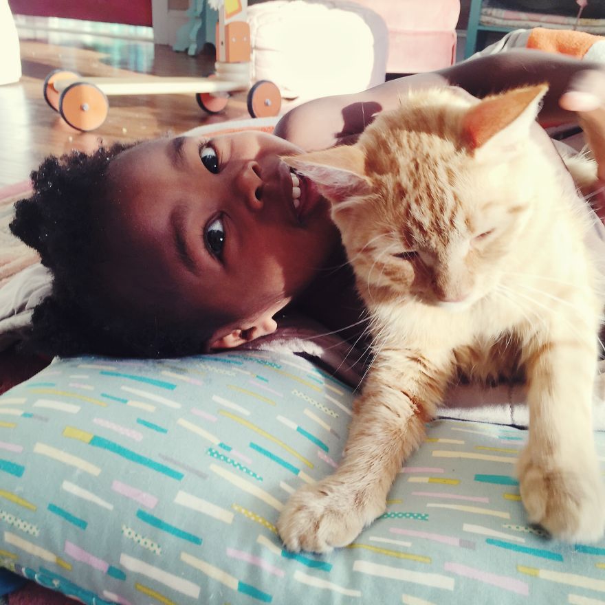 Libby And Elsa: The Adorable Relationship Between A Toddler And Her Kitty