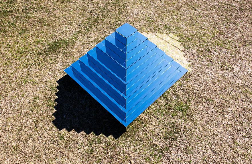 I Created A Mirrored Ziggurat To Connect The Earth And Sky In Sydney