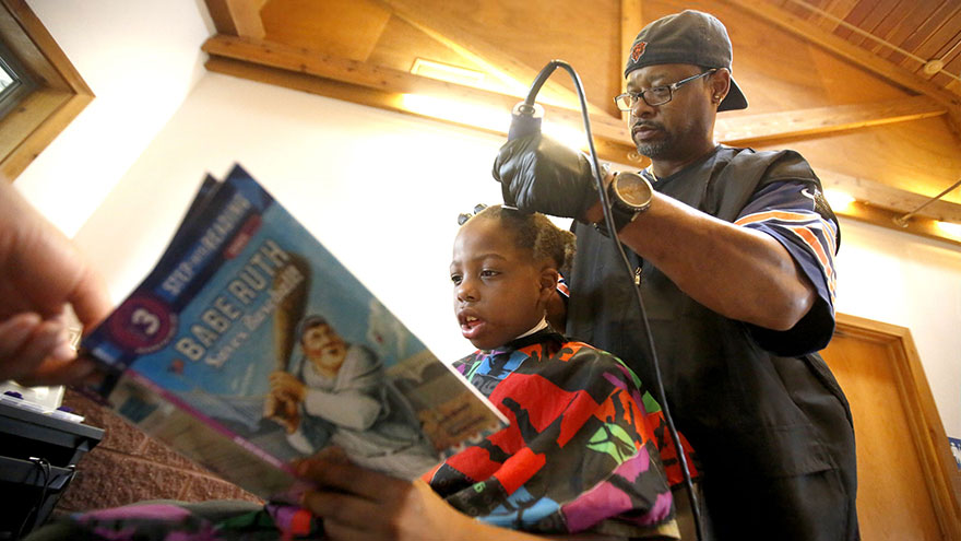 This Barber Gives Free Haircuts To Children Who Read To Him