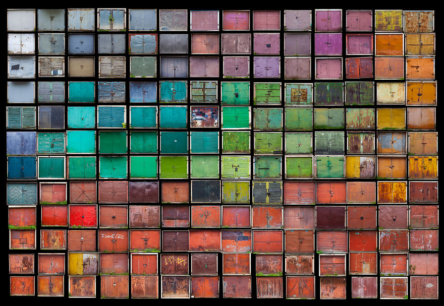 I Photographed The Most Colorful Old Garage Doors Of Lithuania