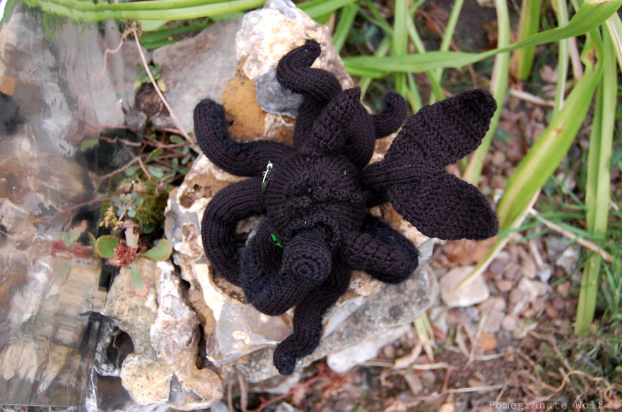 Night Furrytopus: My Knitted Monster From The Ocean's Depths