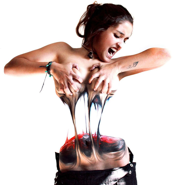 Women Tear Themselves Apart In Mind-Bending Body Art By Chilean Artist