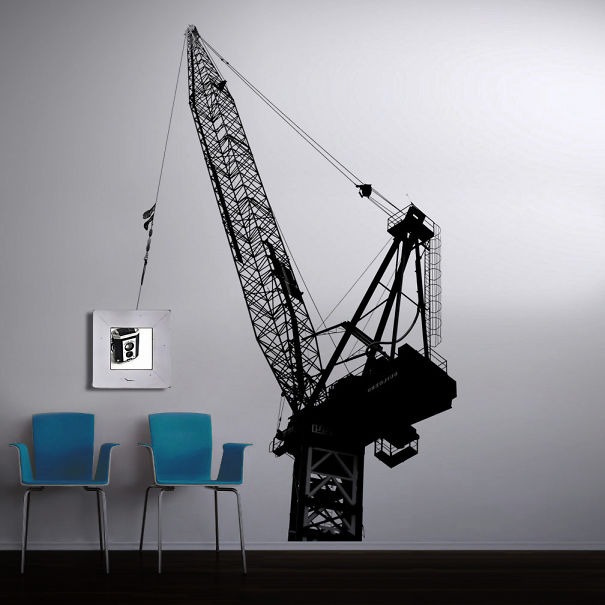 A Crane That Will Take A Mirror Off The Wall