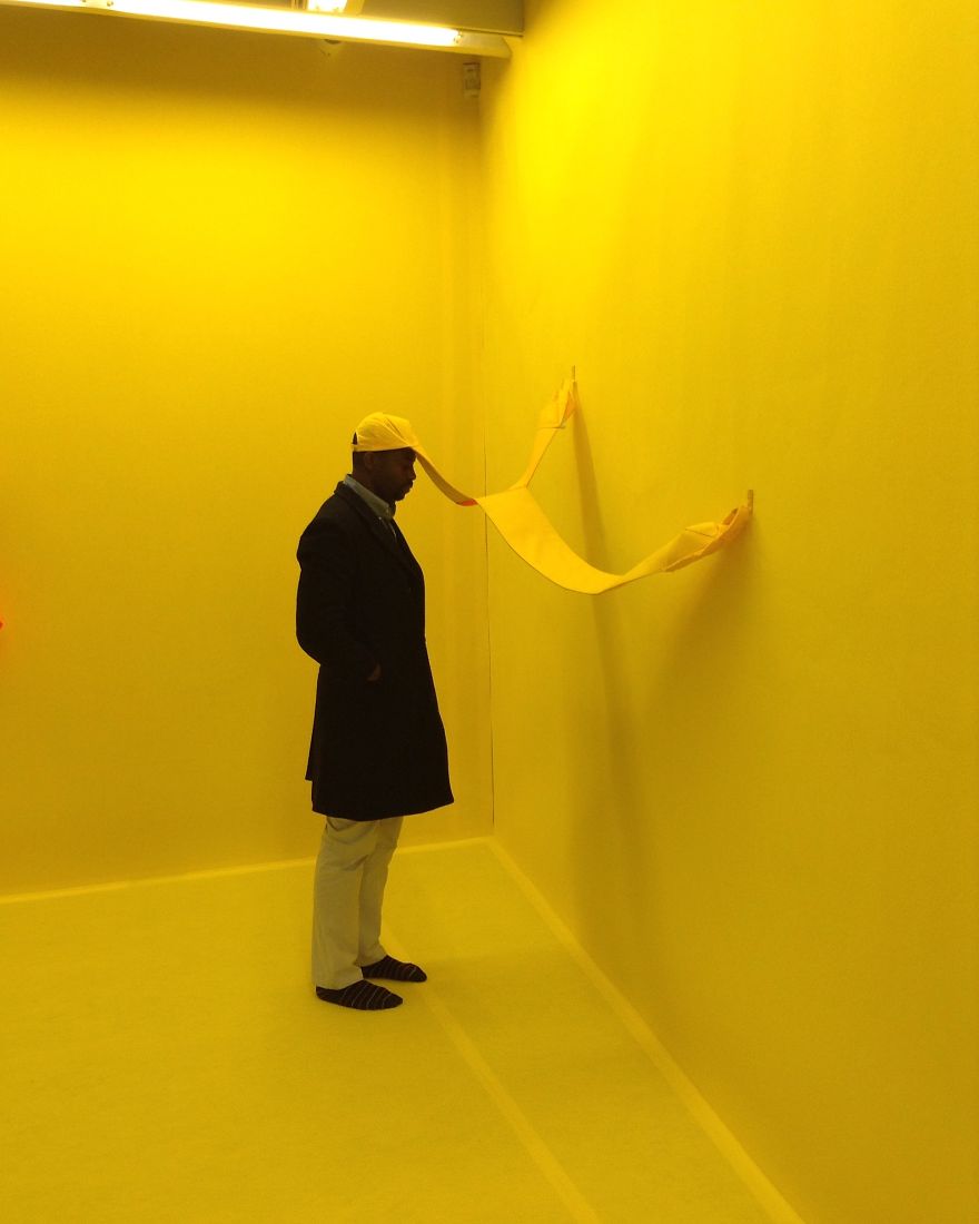 A Stranger Visited An Art Gallery, What He Discovered Will Blow You Away.