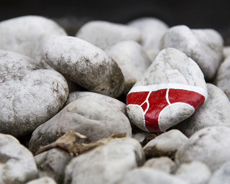 I Paint Underpants On Rocks To Criticize Nudity Censorship