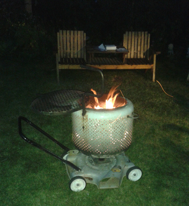 Lawnmower + Washing Machine Drum = Perfect Fireplace