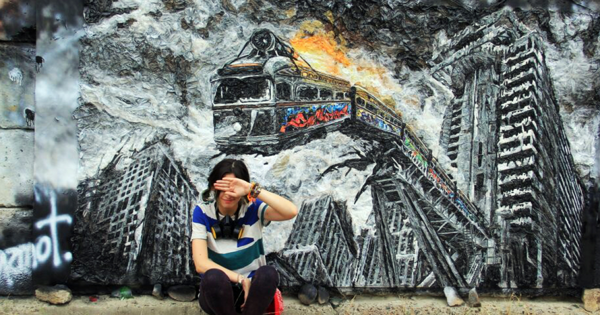 I Recycle Garbage Bags Into Graffiti-Like Street Art | Bored Panda