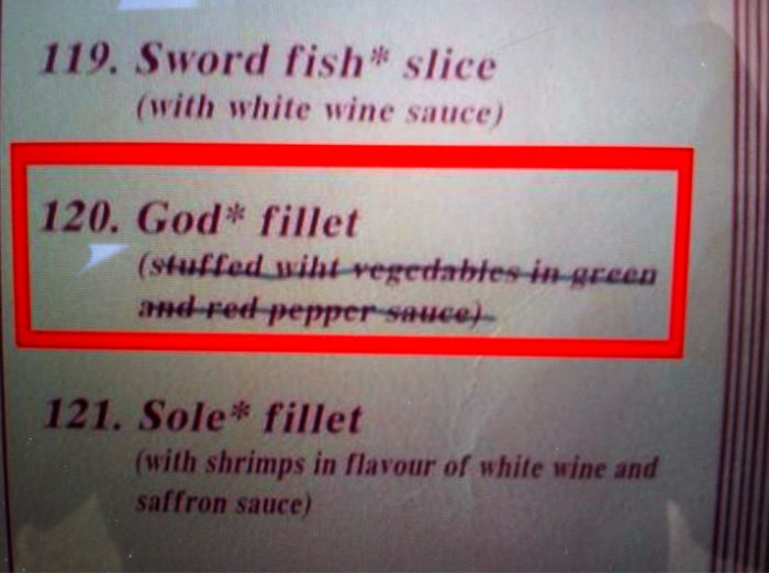 Menu translation fail with "God* fillet" highlighted, offering vegetables in pepper sauce.