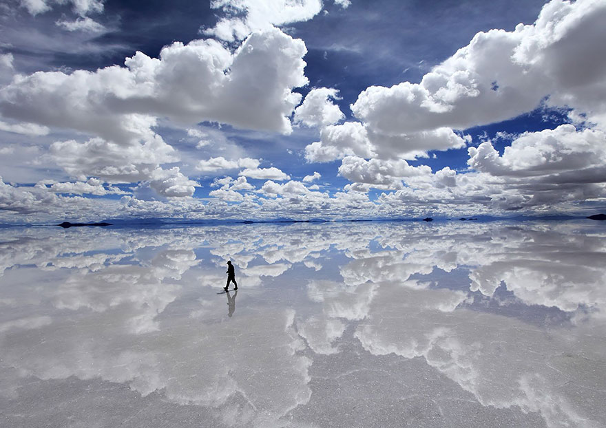 Salar De Uyuni, The World's Largest Salt Flat In Bolivia