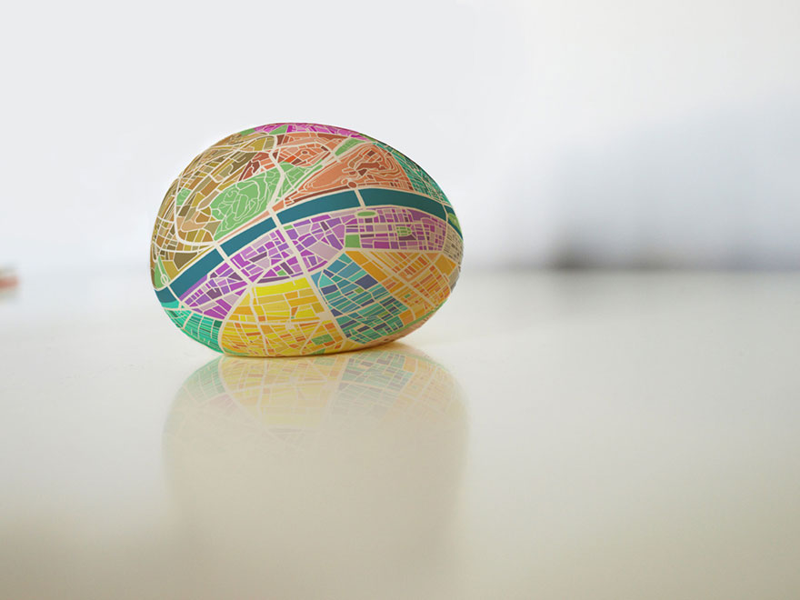 stress-ball-egg-map-zoom-in-squeeze-denes-sator-3
