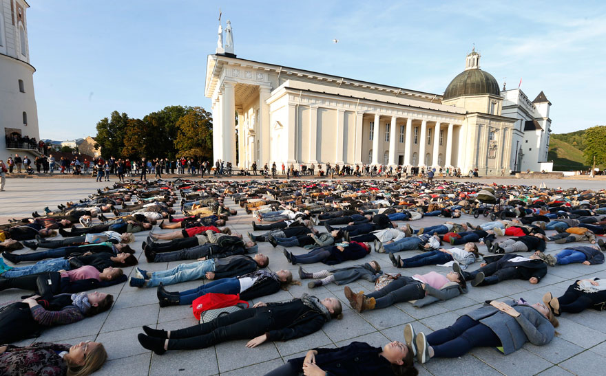 After Losing 8 Friends To Suicide, I Invited People To Lie Down In Lithuania To Show The Suicide Rate
