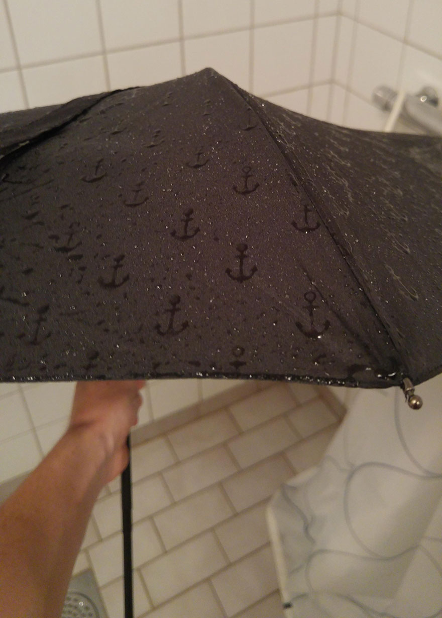 umbrella-reveals-pattern-wet-japan-7