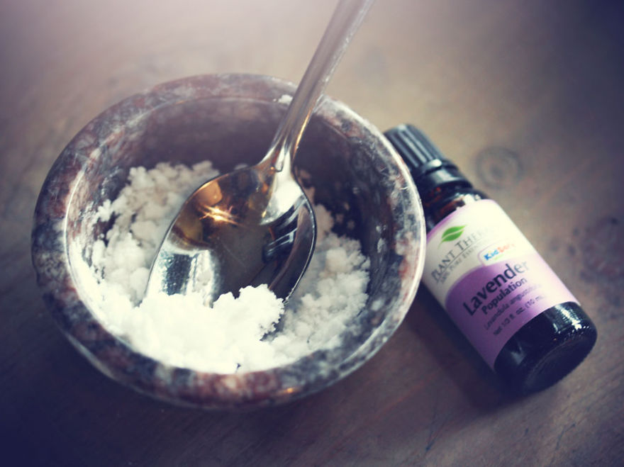 Make Your Own Luxurious Essential Oil Bath Salts