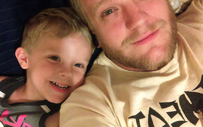 Boy Wanted To Be Elsa For Halloween And His Dad Had The Best Response Possible