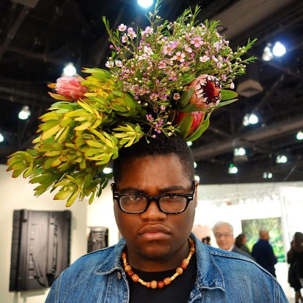Flower Farmer Grows Smiles By Putting Flowers On Strangers’ Heads