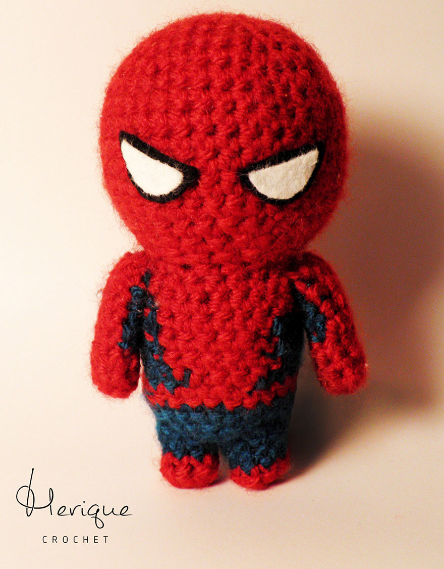 hand-made-crochet-superheroes-merique-crochet