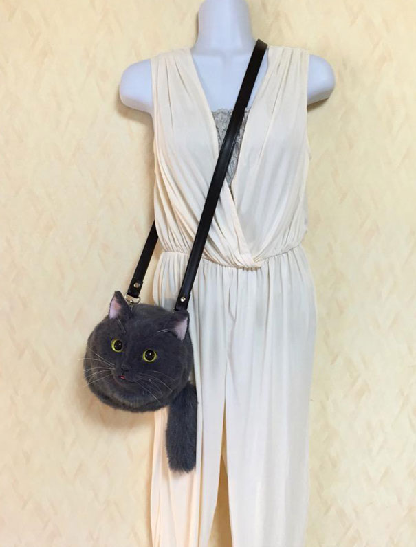 Cat Bags Are A New Craze In Japan