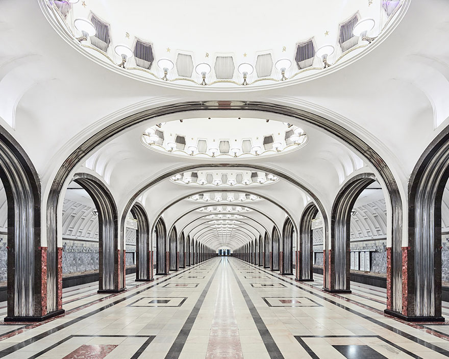 모스크바 지하철 역 건축 러시아 밝은 미래 데이비드 burdeny-4