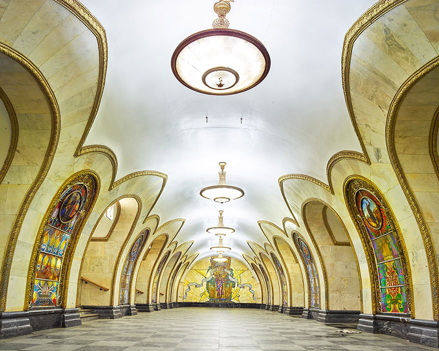 모스크바 지하철 역 건축 러시아 밝은 미래 데이비드 burdeny-5