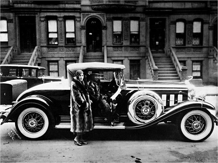 Couple With A Cadillac (1932)