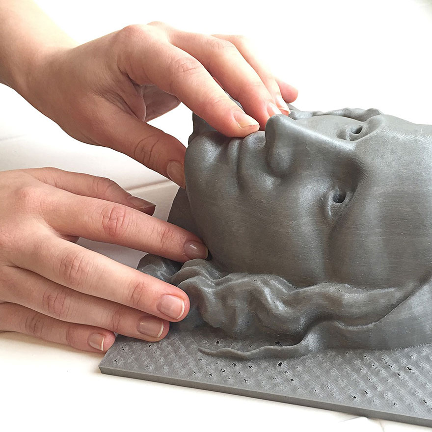3D-Printed Classical Paintings Will Let The Blind "See" Famous Art For The First Time