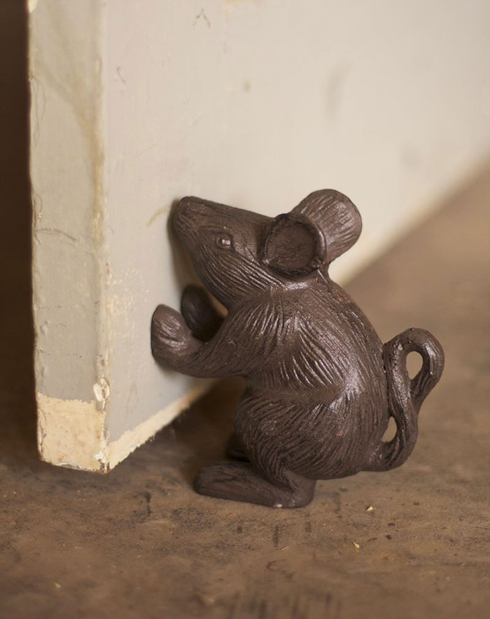 Mouse Doorstop