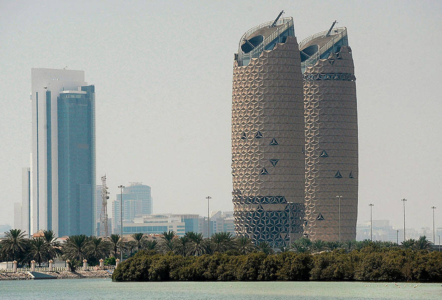 geometric-sun-shades-al-bahar-towers-abu-dhabi-19