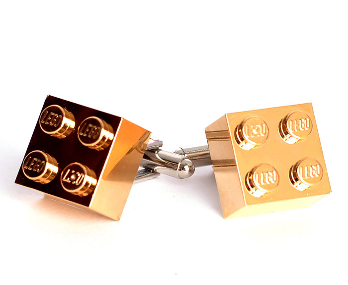 I Use Gold-Plated Lego Bricks To Create Jewelry And Handbags